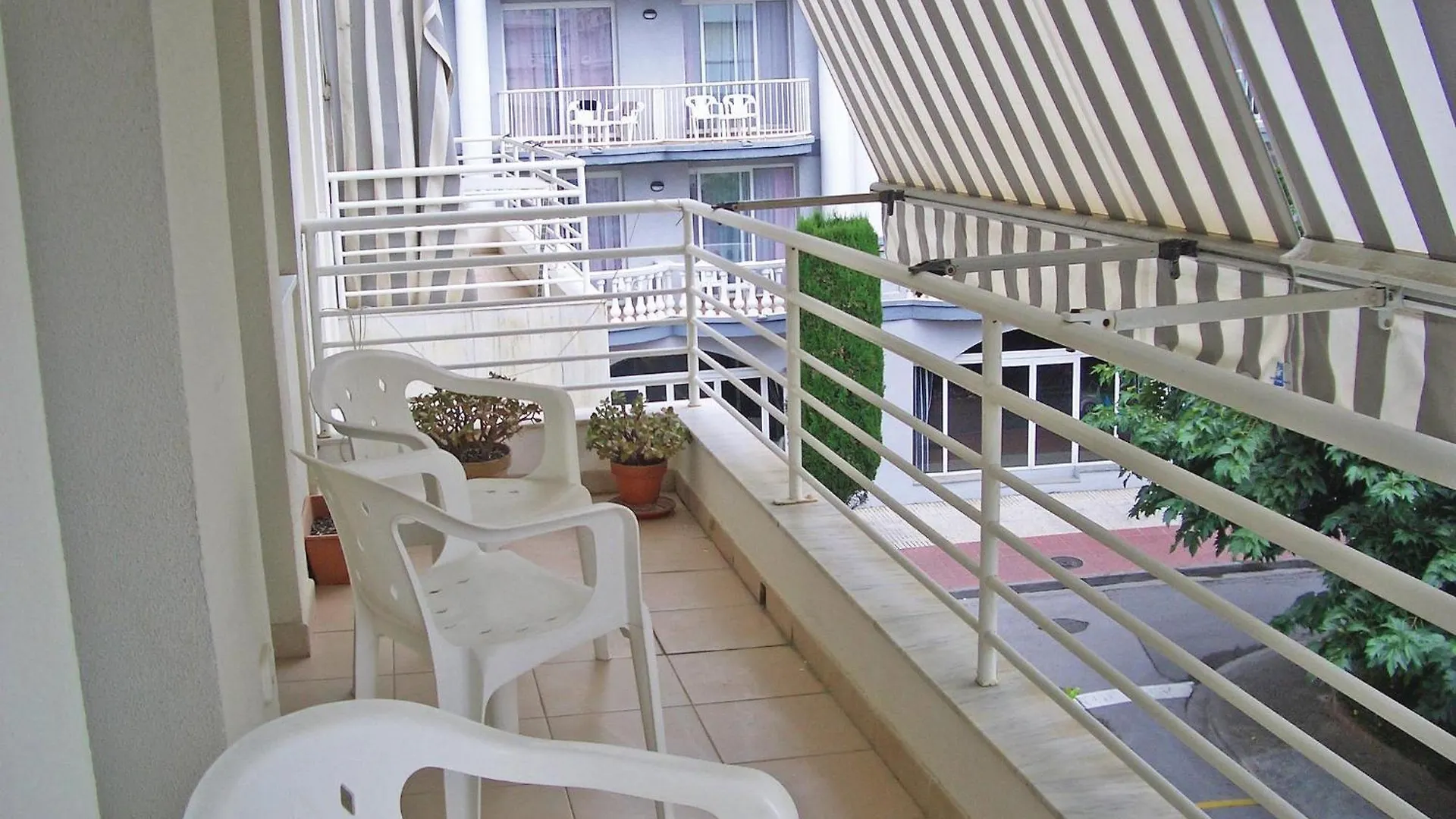 Cozy Apartment In Tossa De Mar With Kitchen